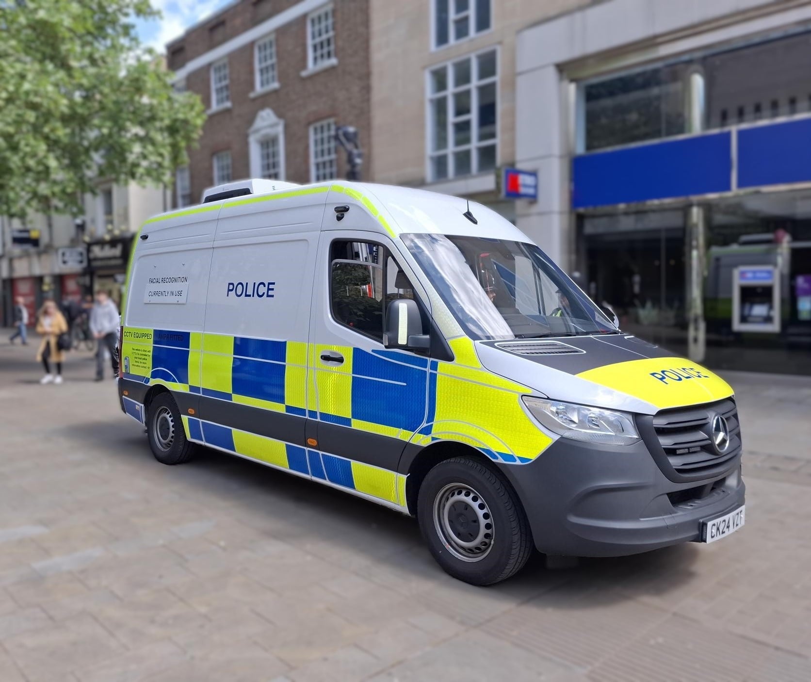 Live facial recognition van